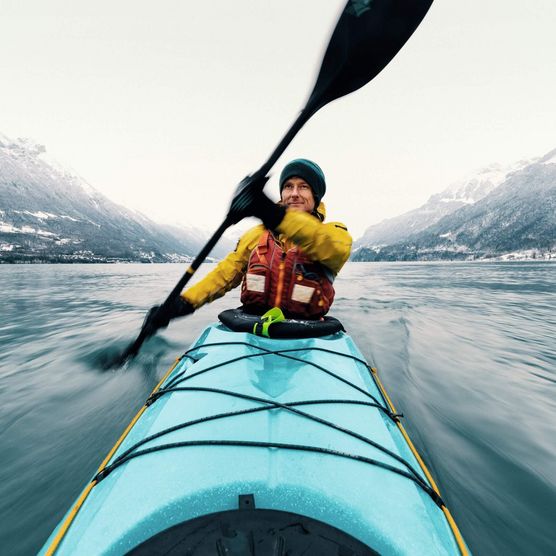 Winter-Kajak auf dem Brienzersee