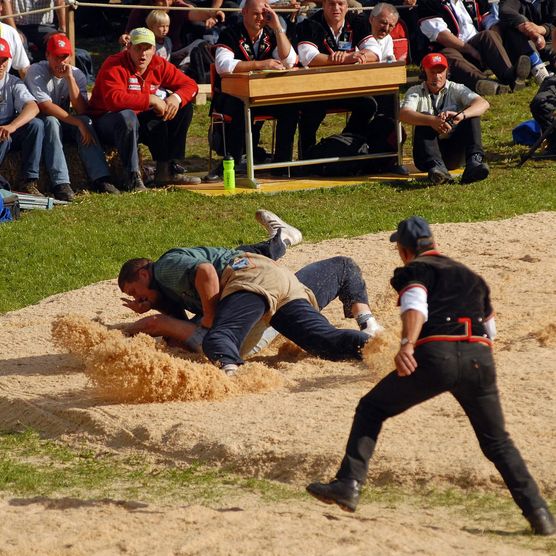 Unspunnen Schwinget am Unspunnenfest in Interlaken