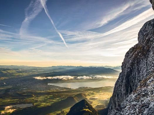 Die Aussicht vom Stockhorn über Thun in der Abendstimmung